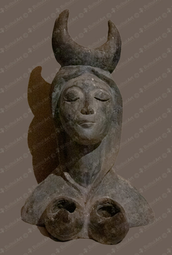 Women with Crescent Moon Headdress